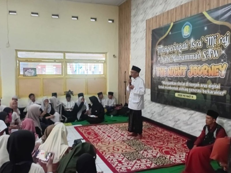 Peringatan Isra Mi'raj Nabi Muhammad SAW di SMPN 2 Panji